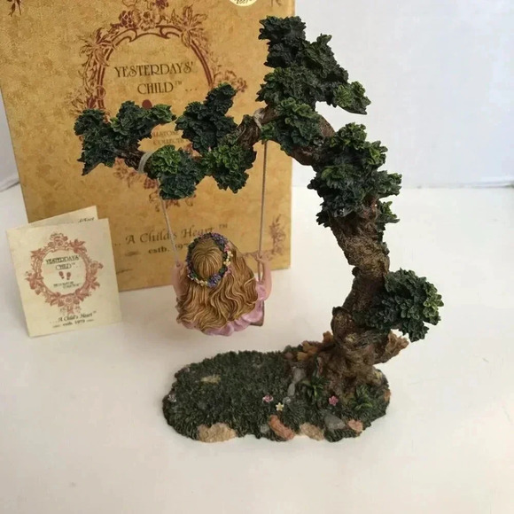 Yesterdays Child Mary Ann Braxton Sky Figurine - Picture 5 of 12